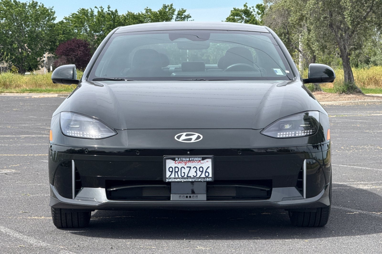 2023 Hyundai IONIQ 6 Limited photo 5