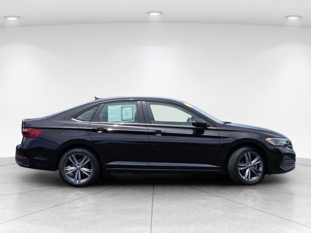 2024 Volkswagen Jetta 3