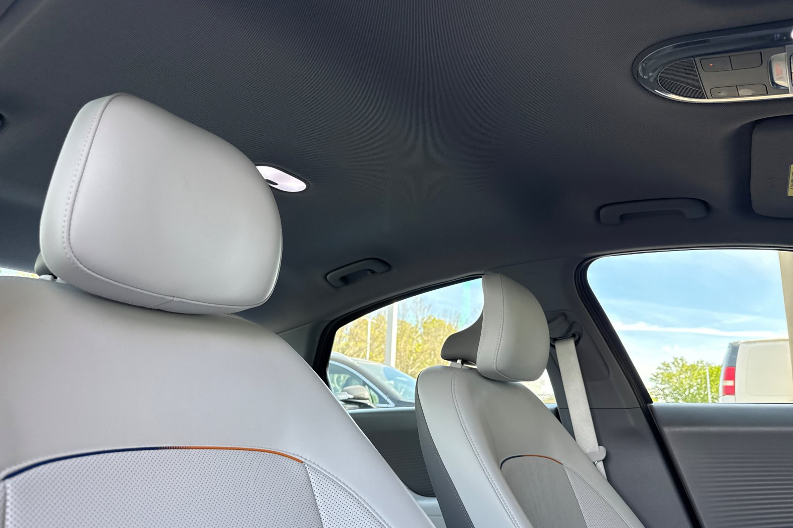 2023 Hyundai IONIQ 6 SEL - Photo 13