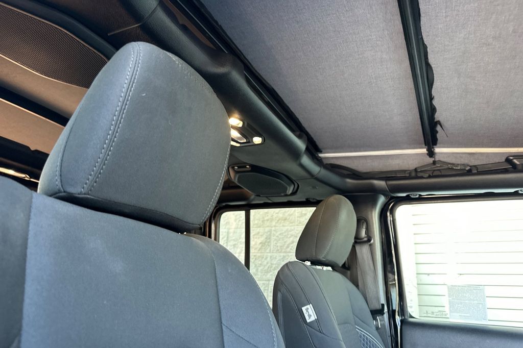 2021 Jeep Wrangler Unlimited 80TH - Photo 14