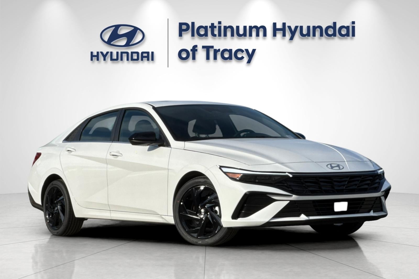 2026 Hyundai Elantra SEL - Photo 2