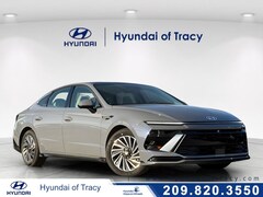 2026 Hyundai Sonata Hybrid Limited Sedan