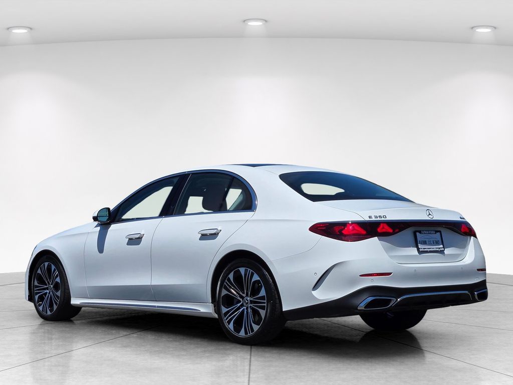 2025 Mercedes-Benz E-Class 6