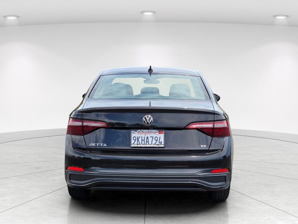 2024 Volkswagen Jetta 5