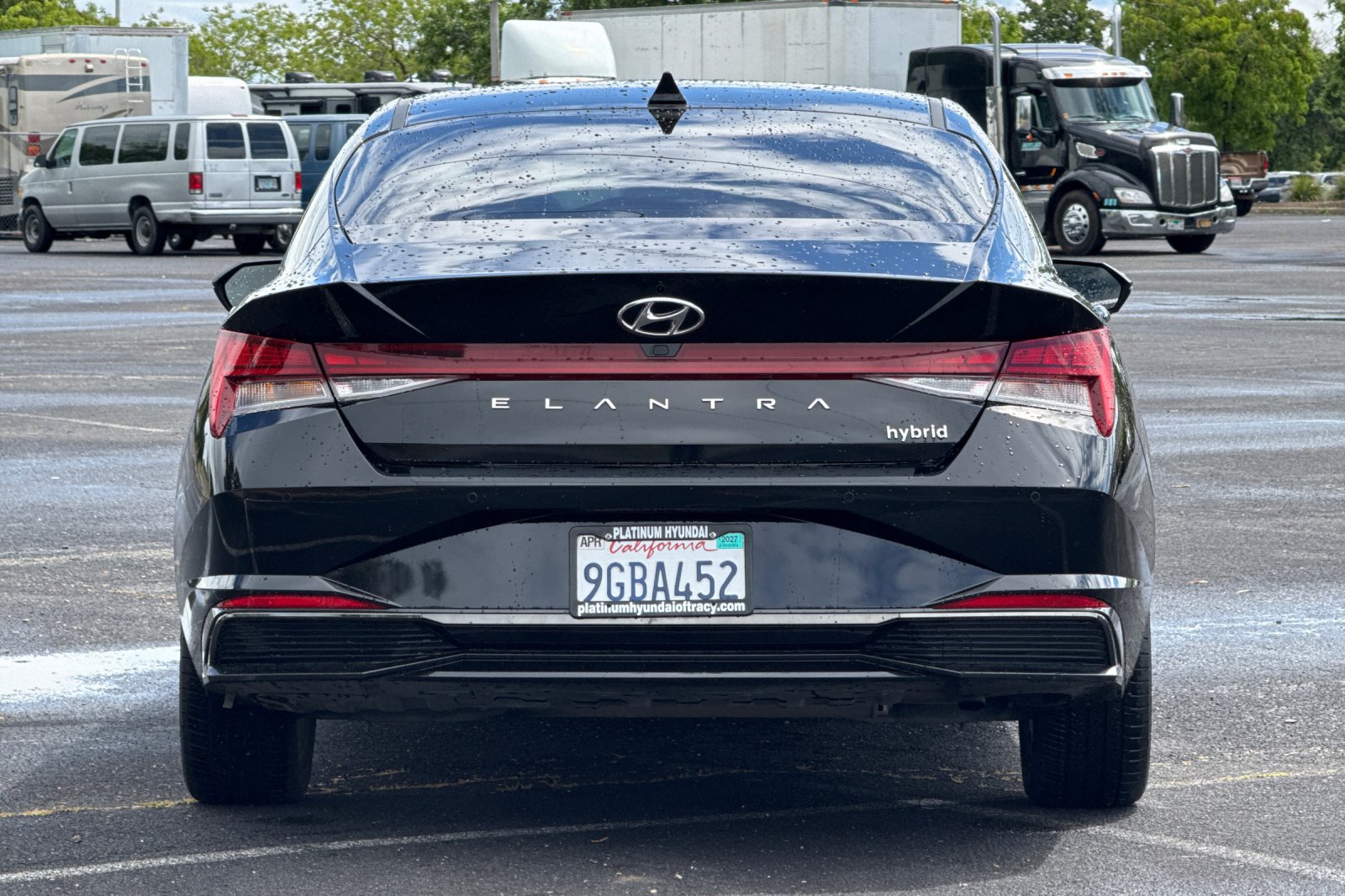 2023 Hyundai Elantra HEV Limited photo 4