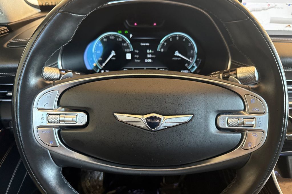 2024 GENESIS GV80 27