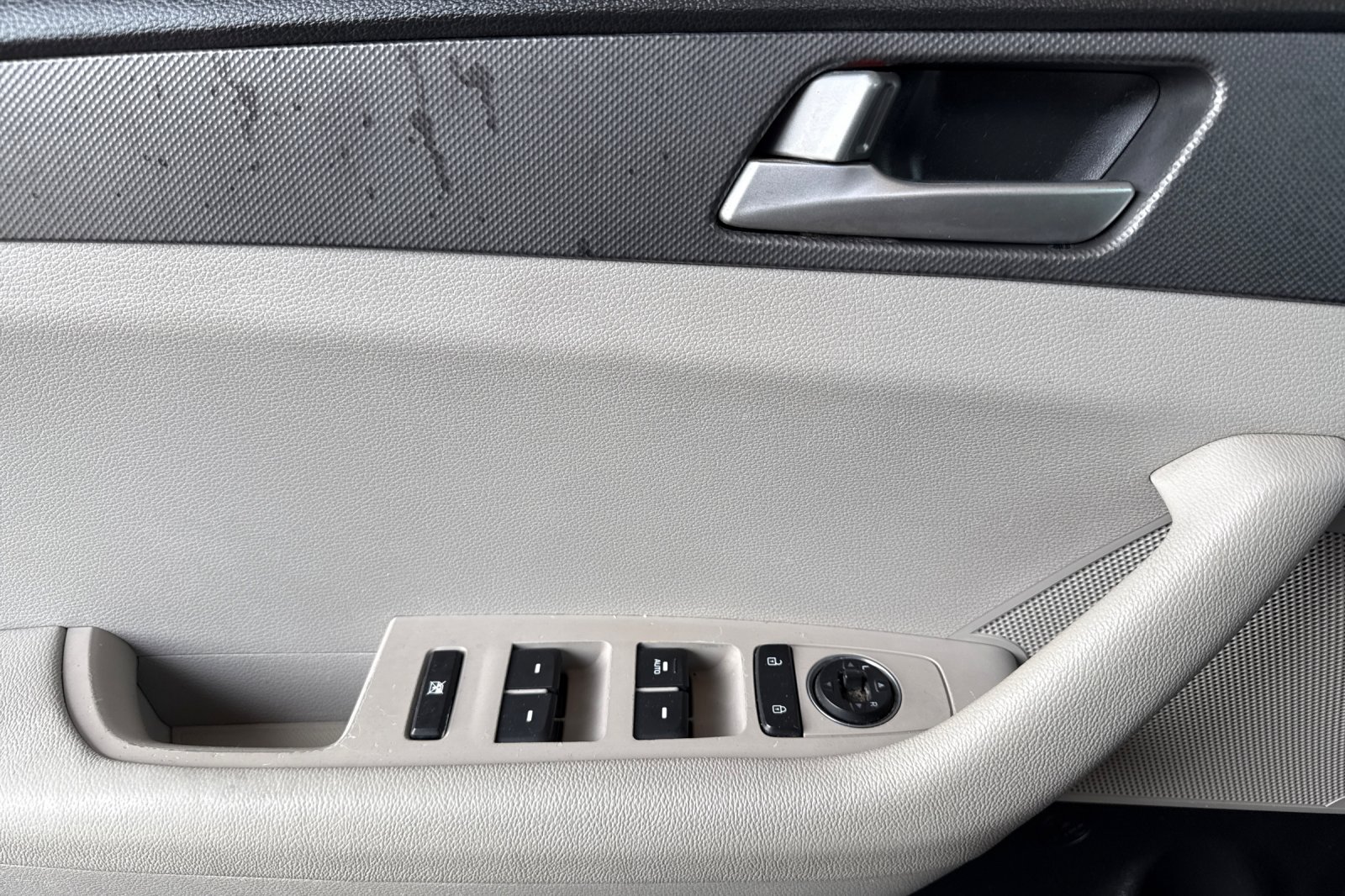 2016 Hyundai Sonata SE - Photo 8
