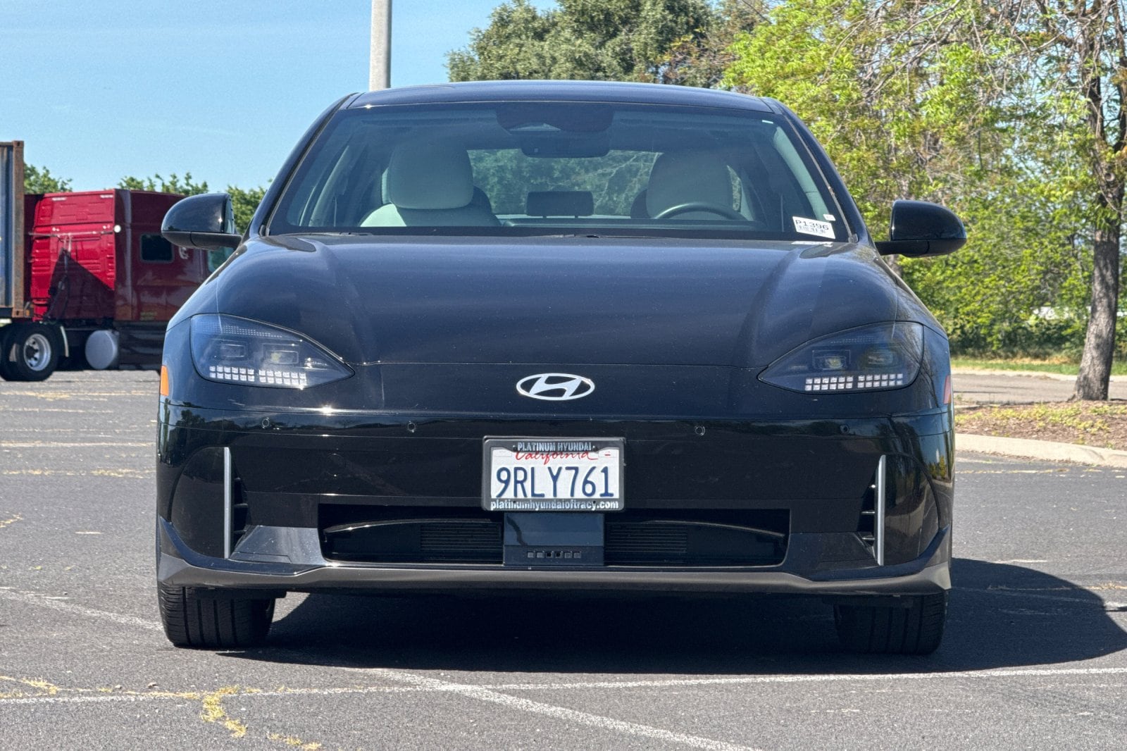 2023 Hyundai IONIQ 6 SEL photo 5