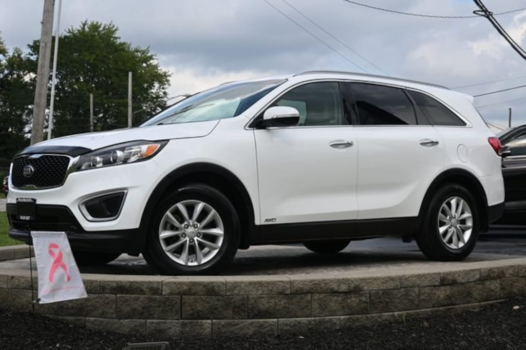 Used 2016 Kia Sorento 2.4L LX AWD SUV
