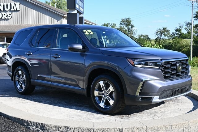 2025 Honda Pilot EX-L photo 3