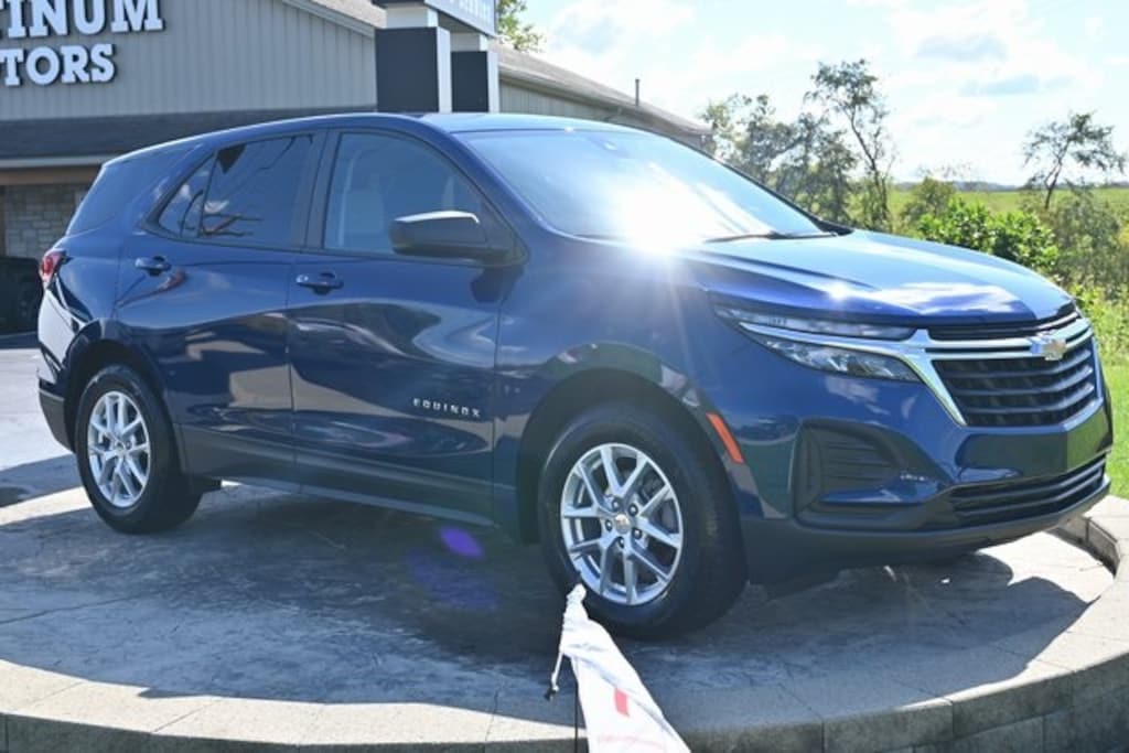 Used 2022 Chevrolet Equinox LS w/1LS SUV