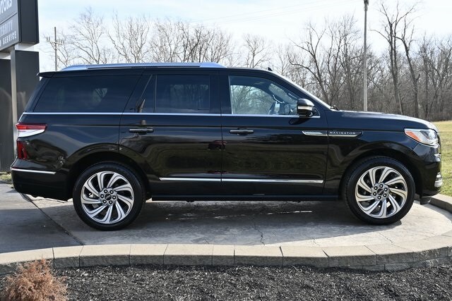 2022 Lincoln Navigator Reserve photo 4