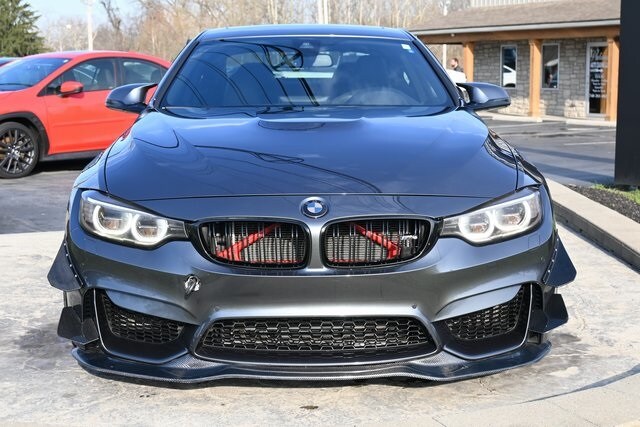 2015 Bmw M4 Coupe photo 2