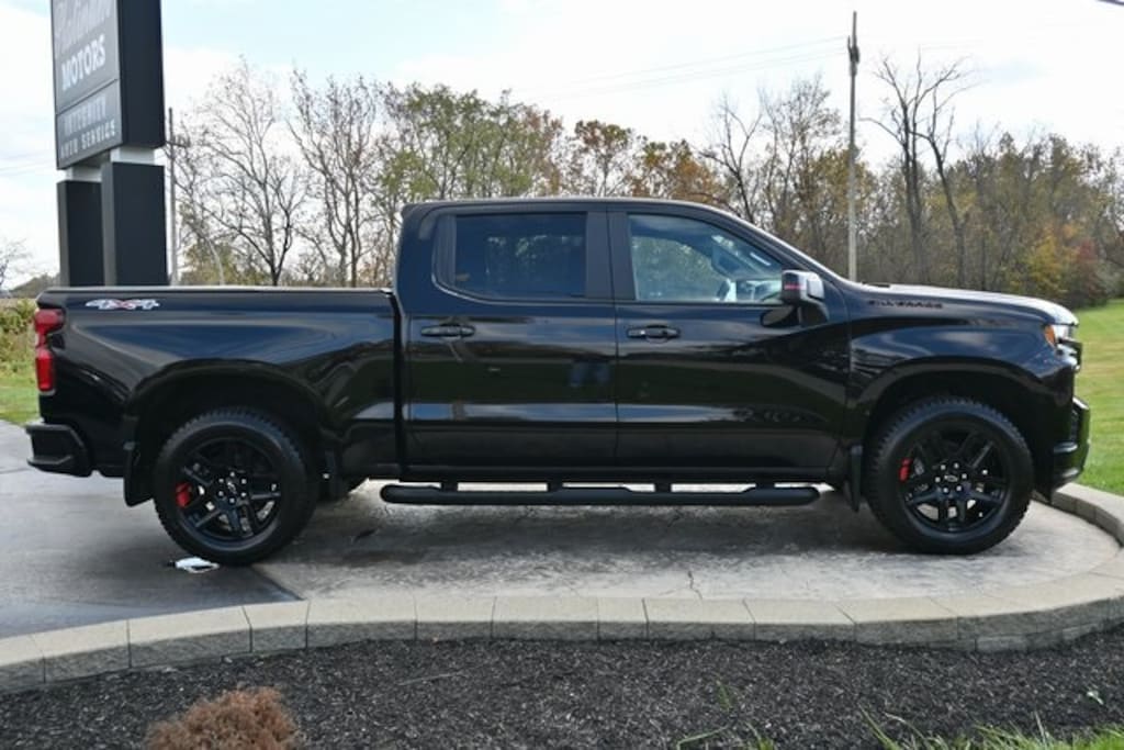 Used 2021 Chevrolet Silverado 1500 RST Truck Crew Cab