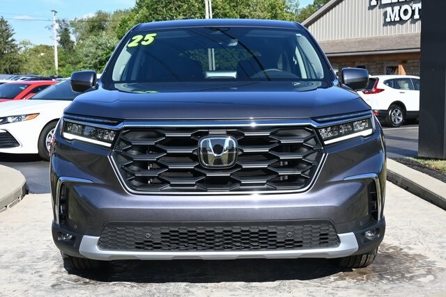 2025 Honda Pilot EX-L photo 2