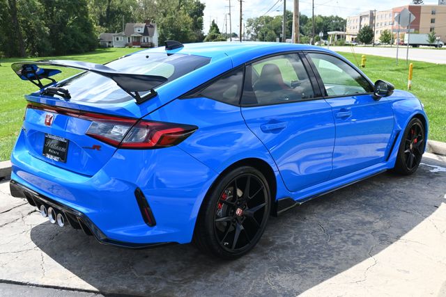 2025 Honda Civic Hatchback Type-R - Photo 5