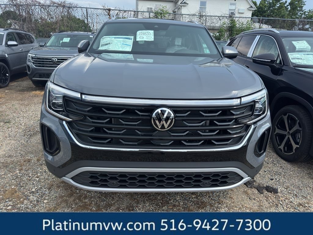 New 2025 Volkswagen Atlas Cross Sport 2.0T SE w/Technology Sport Utility