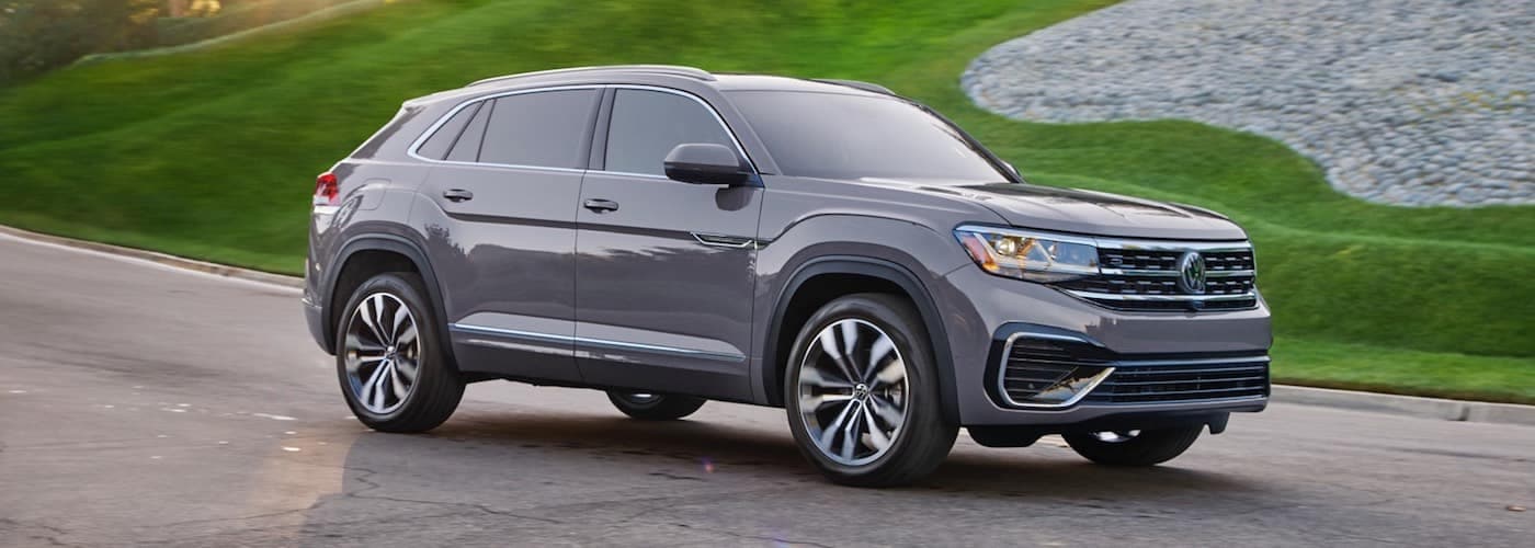 Vw atlas cross sport accessories deals