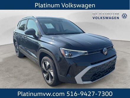 2025 Volkswagen Taos SE Sport Utility
