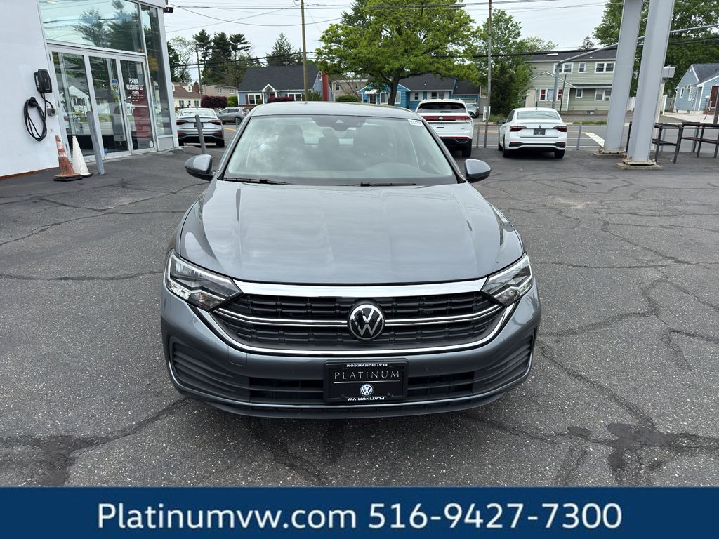 3VW5M7BU1RM097736