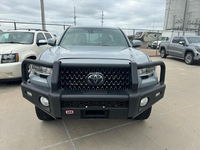 Used 2018 Toyota Tacoma TRD Off Road with VIN 5TFSZ5AN0JX123036 for sale in Lexington, NE