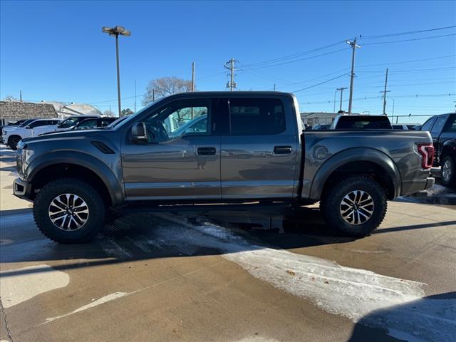 2020 Ford F-150 Raptor photo 4