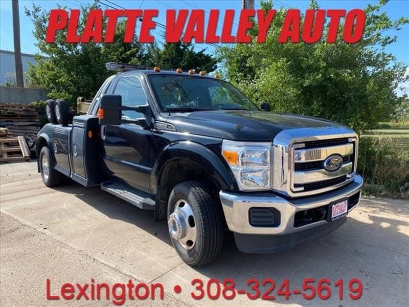 2013 Ford F-350 XL 4x4 Regular Cab 165-In DRW's photo