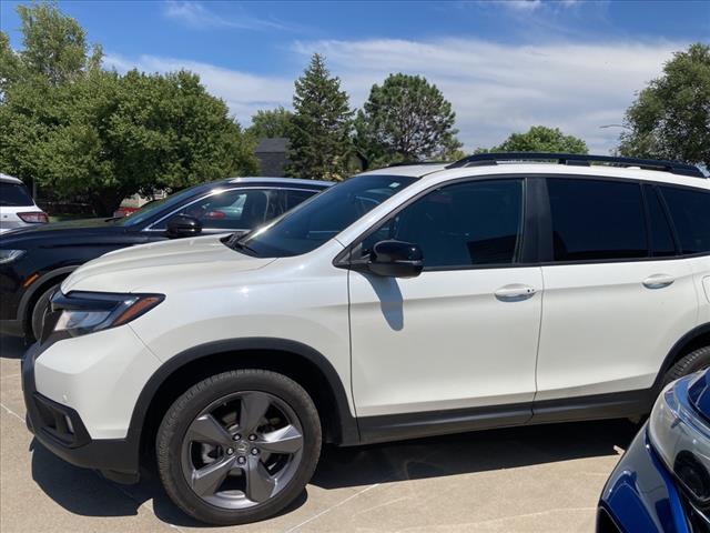 Used 2019 Honda Passport Touring with VIN 5FNYF8H99KB001249 for sale in Lexington, NE