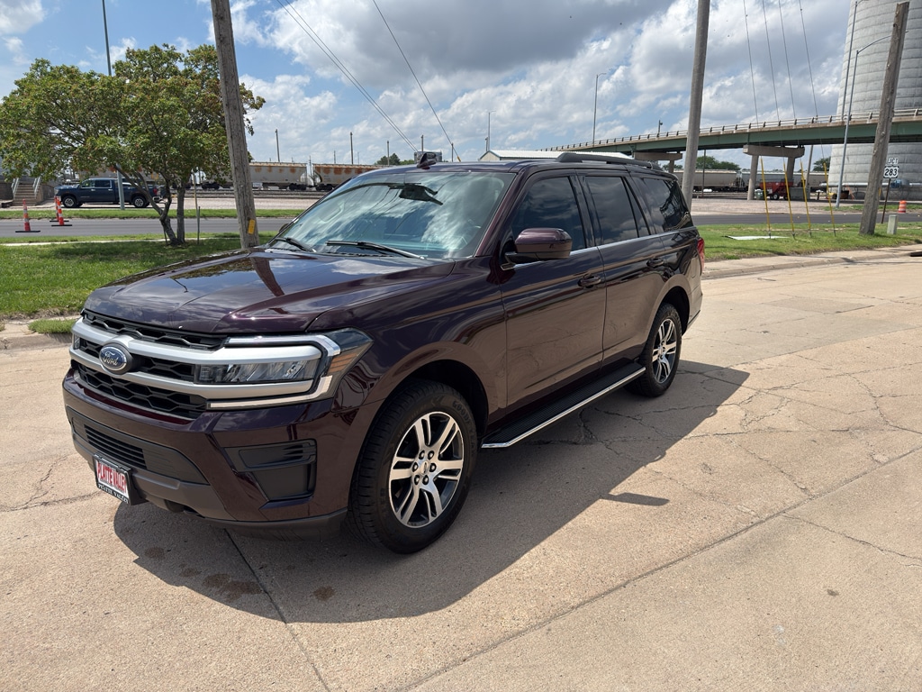 Used 2023 Ford Expedition XLT SUV
