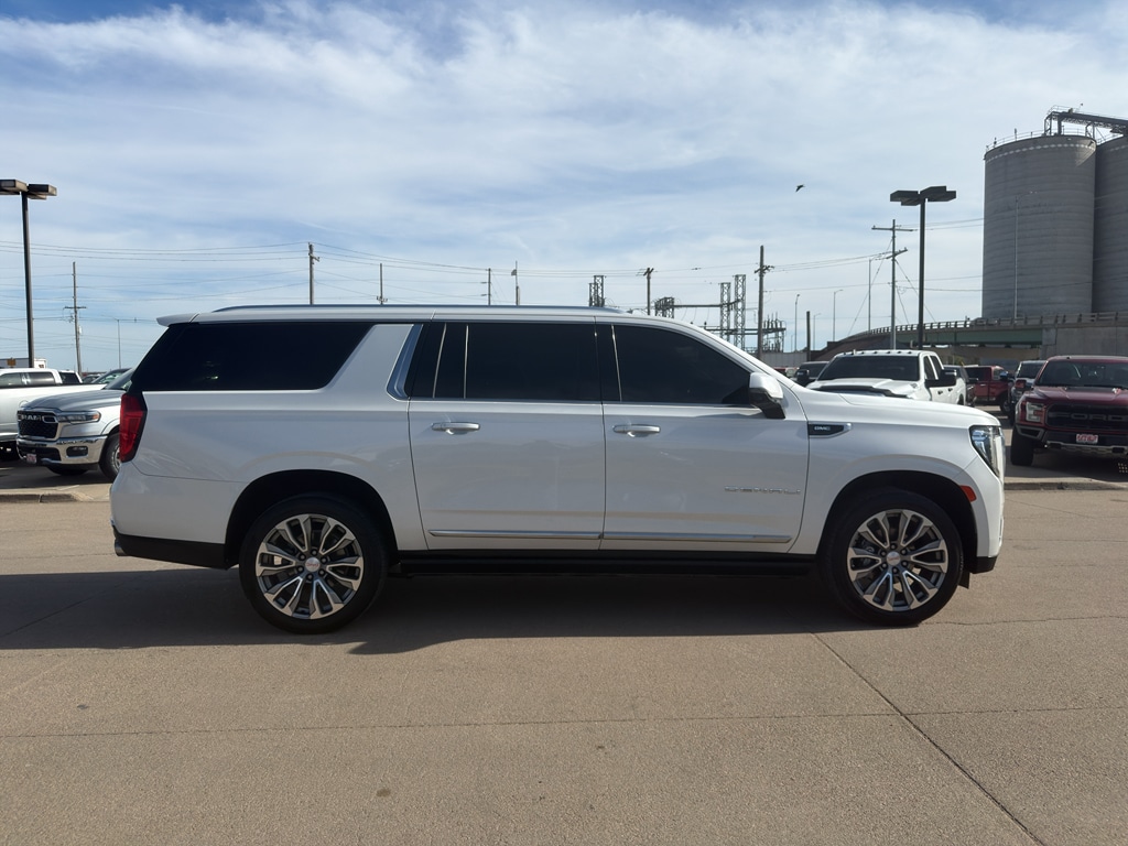 Used 2021 GMC Yukon XL Denali SUV