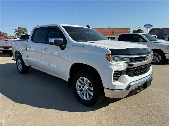2022 Chevrolet Silverado 1500 photo 3