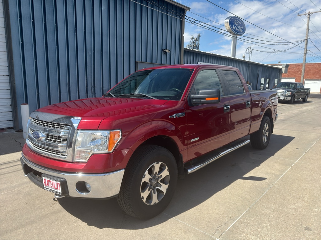 2013 Ford F-150 XLT 4x4 SuperCrew 145-in's photo