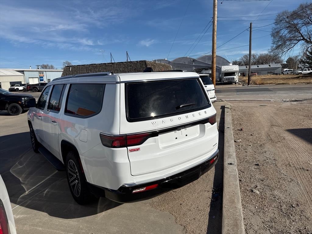 Used 2024 Jeep Wagoneer L Series II SUV