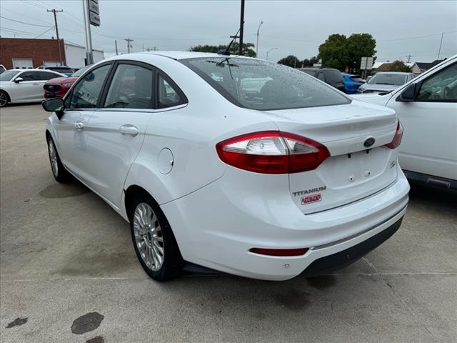 2014 Ford Fiesta Titanium photo 4