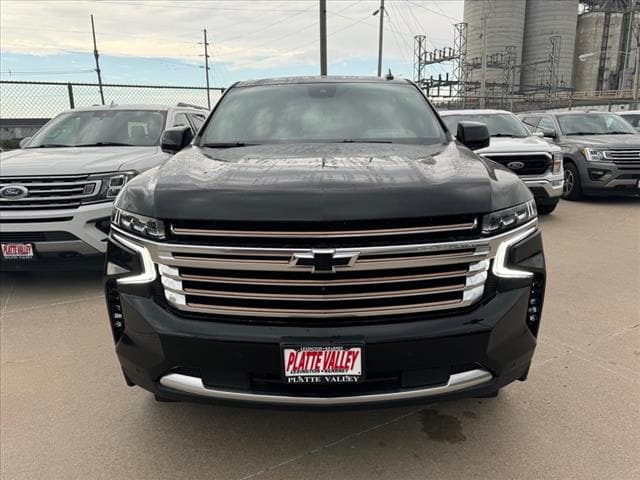 Used 2023 Chevrolet Suburban High Country with VIN 1GNSKGKL2PR385528 for sale in Lexington, NE