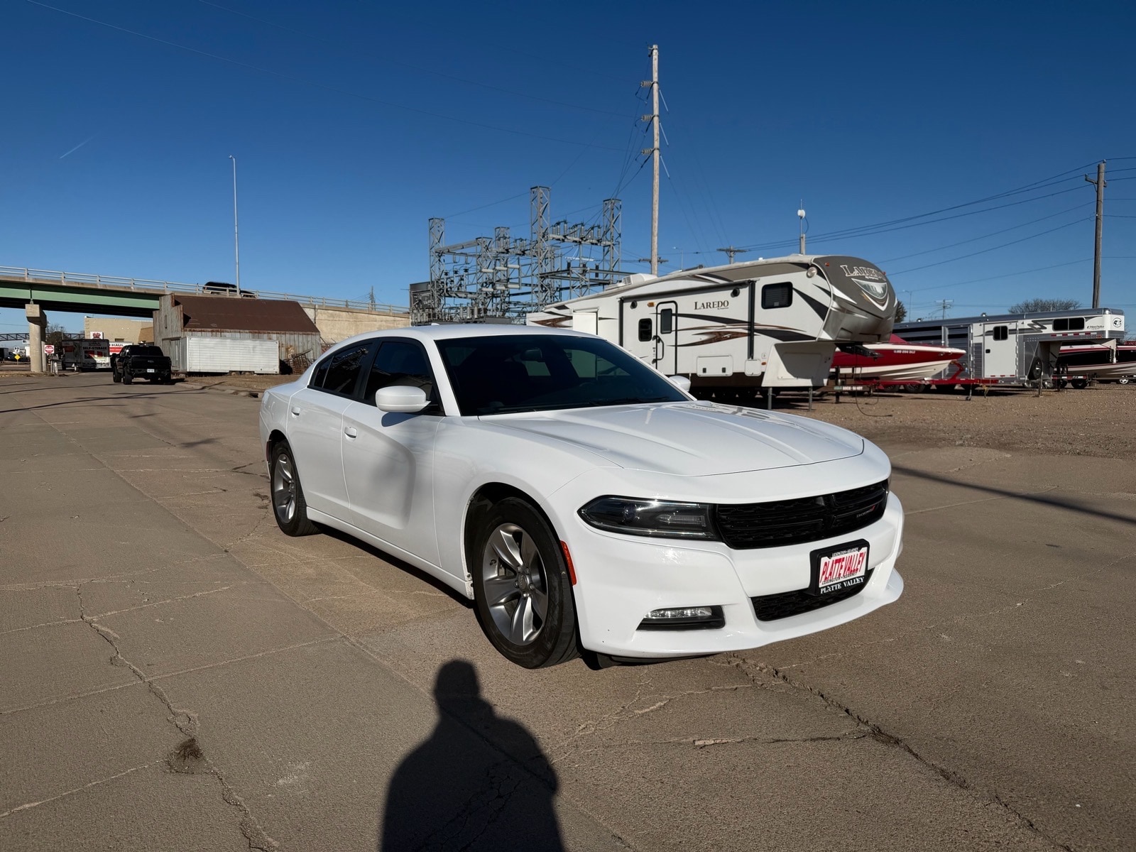 Used 2015 Dodge Charger SXT with VIN 2C3CDXHGXFH870200 for sale in Lexington, NE