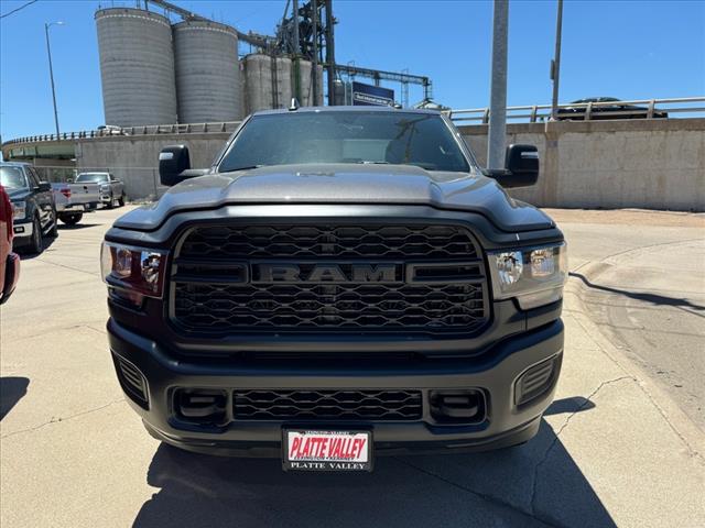 2024 Ram 3500 Tradesman photo 2