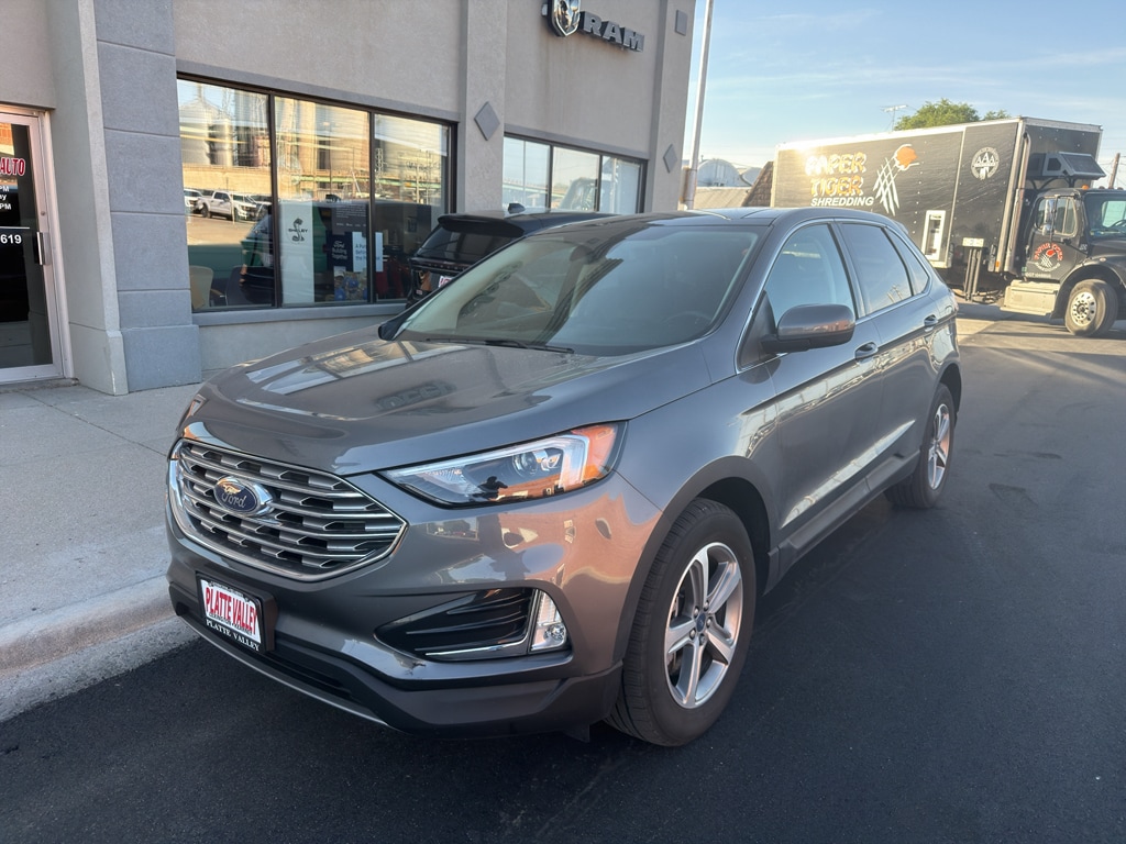 2022 Ford Edge SEL AWD's photo