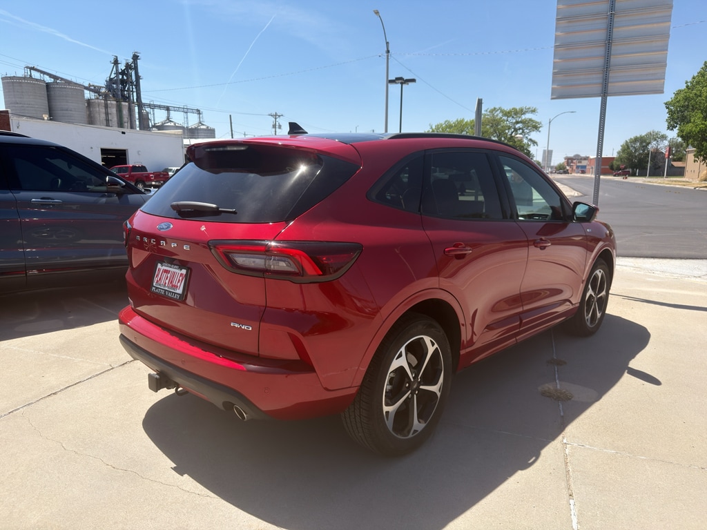 Used 2024 Ford Escape ST-Line Select SUV
