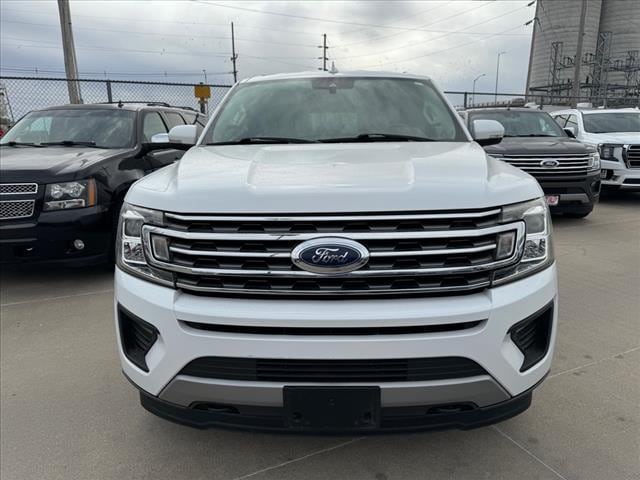 Used 2019 Ford Expedition XLT with VIN 1FMJK1JT9KEA17359 for sale in Lexington, NE