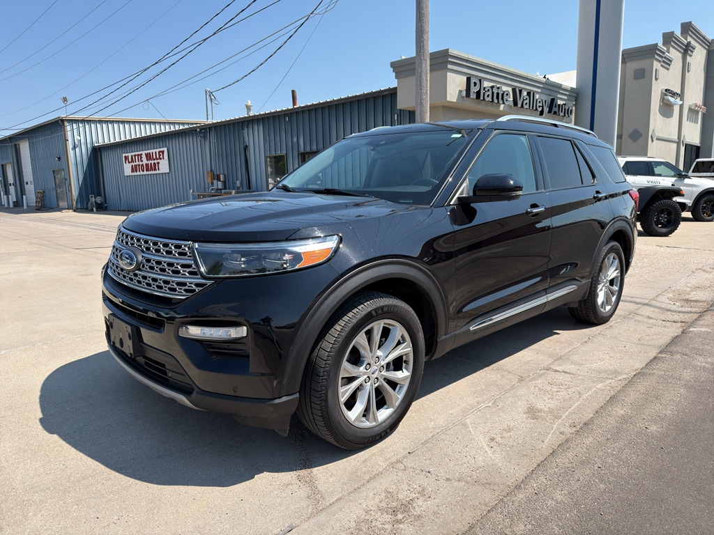 2023 Ford Explorer SUV 