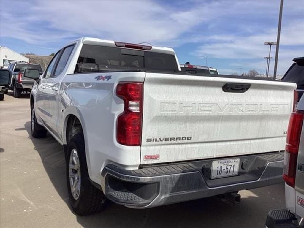Used 2023 Chevrolet Silverado 1500 LT w/1LT Truck Crew Cab