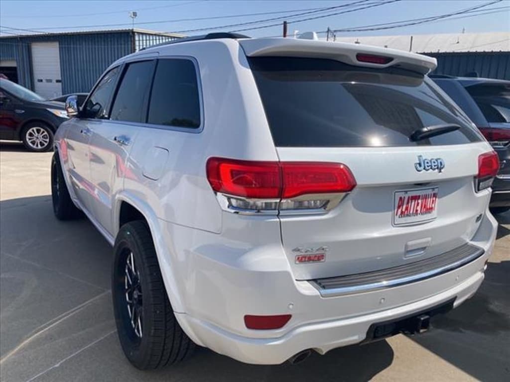 Used 2018 Jeep Grand Cherokee Overland 4x4 SUV