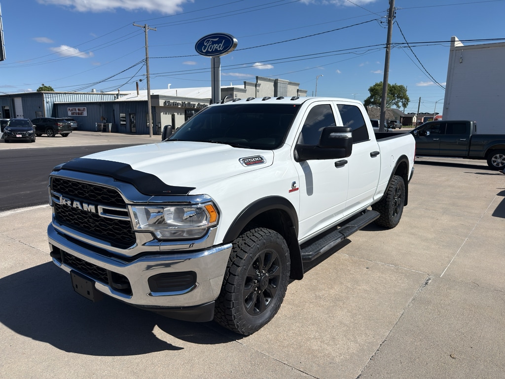 2023 RAM 2500 Tradesman 4X4 Crew Cab SWB's photo