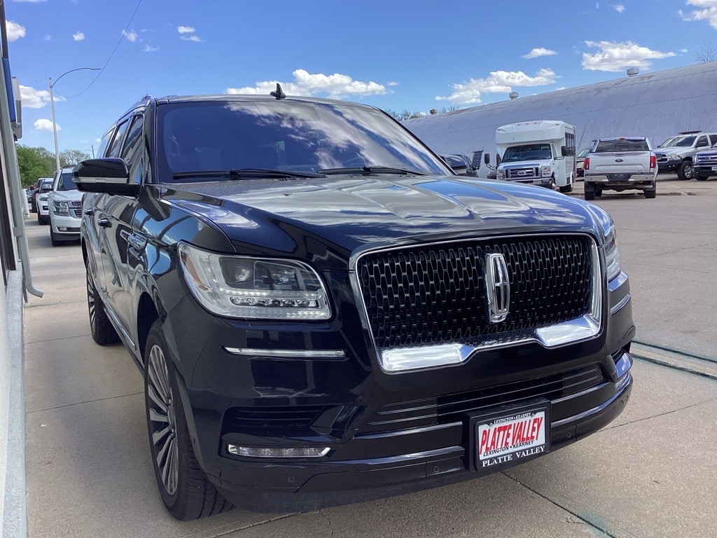 Used 2020 Lincoln Navigator Reserve L with VIN 5LMJJ3LT5LEL15689 for sale in Lexington, NE