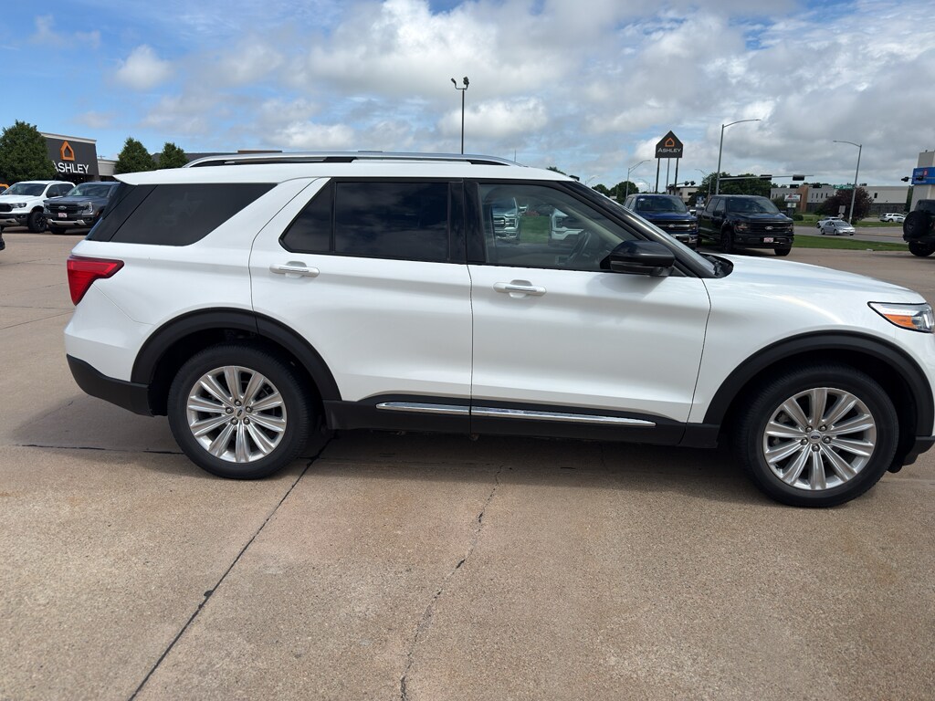 Used 2023 Ford Explorer Limited SUV