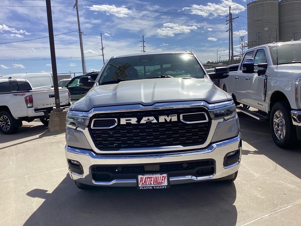 2025 Ram 1500 Big Horn Lone Star photo 4