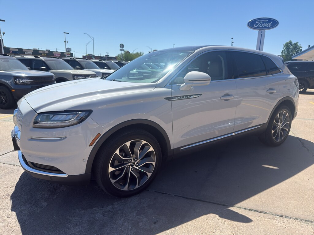 Used 2021 Lincoln Nautilus Reserve SUV