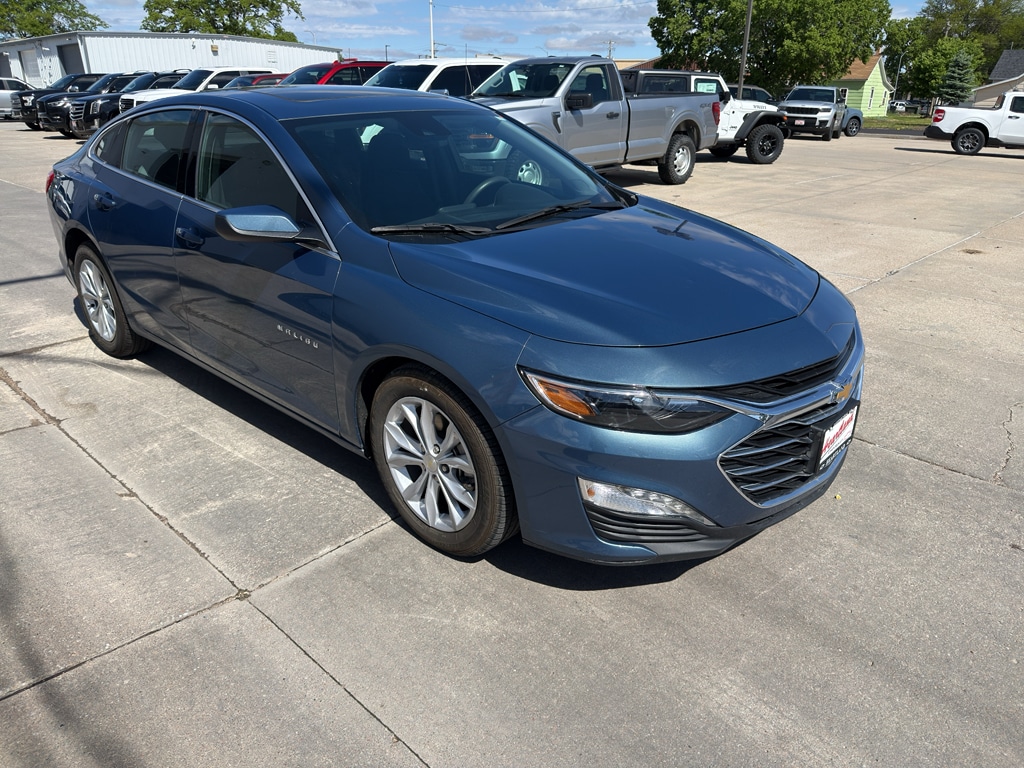 1G1ZD5ST6RF210556