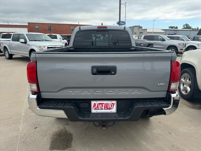 2018 Toyota Tacoma TRD Sport V6 photo 4